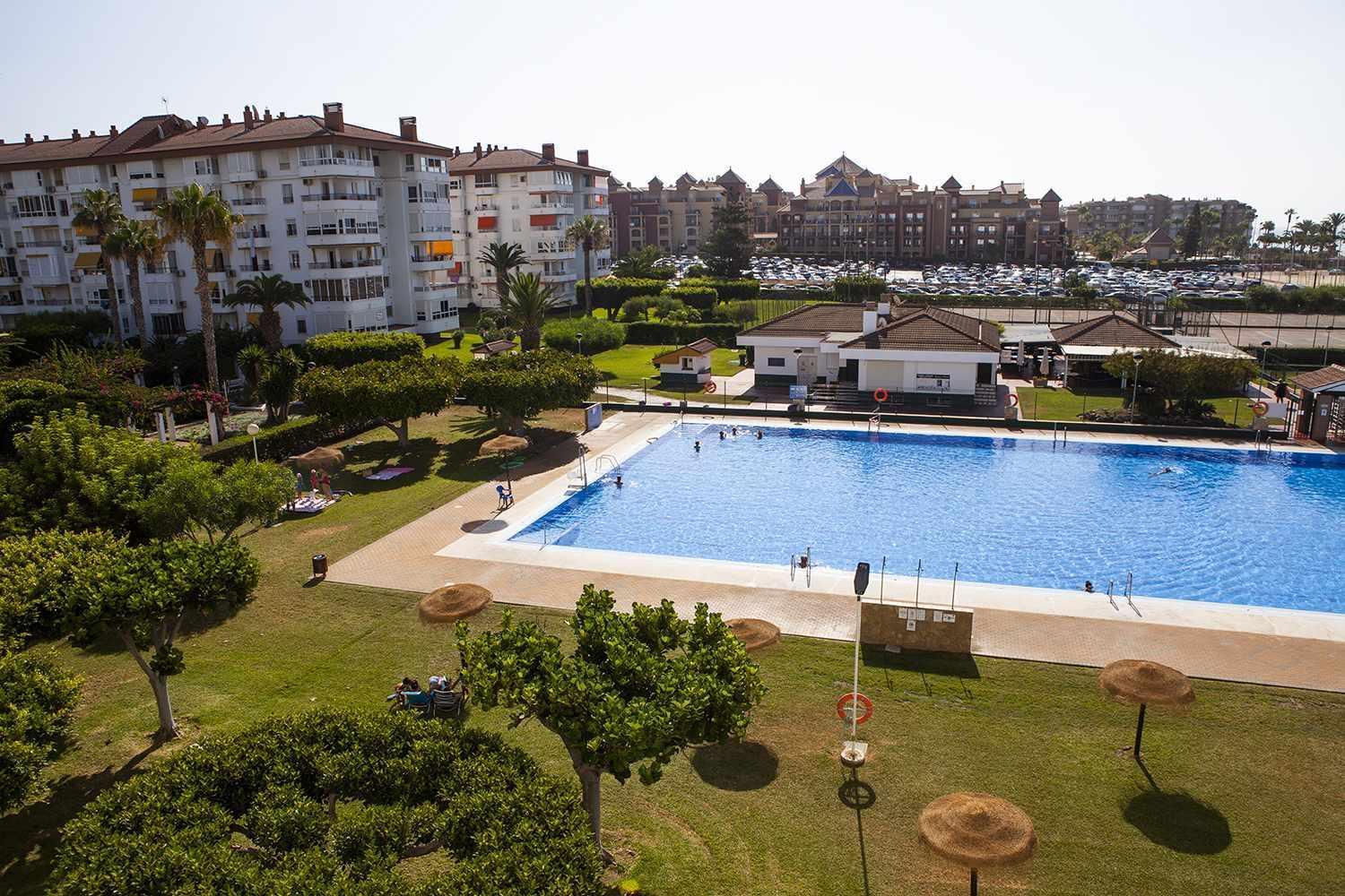 A 100M De Playa Piscina Y Todos Los Servicios Apartment Torrox Exterior photo